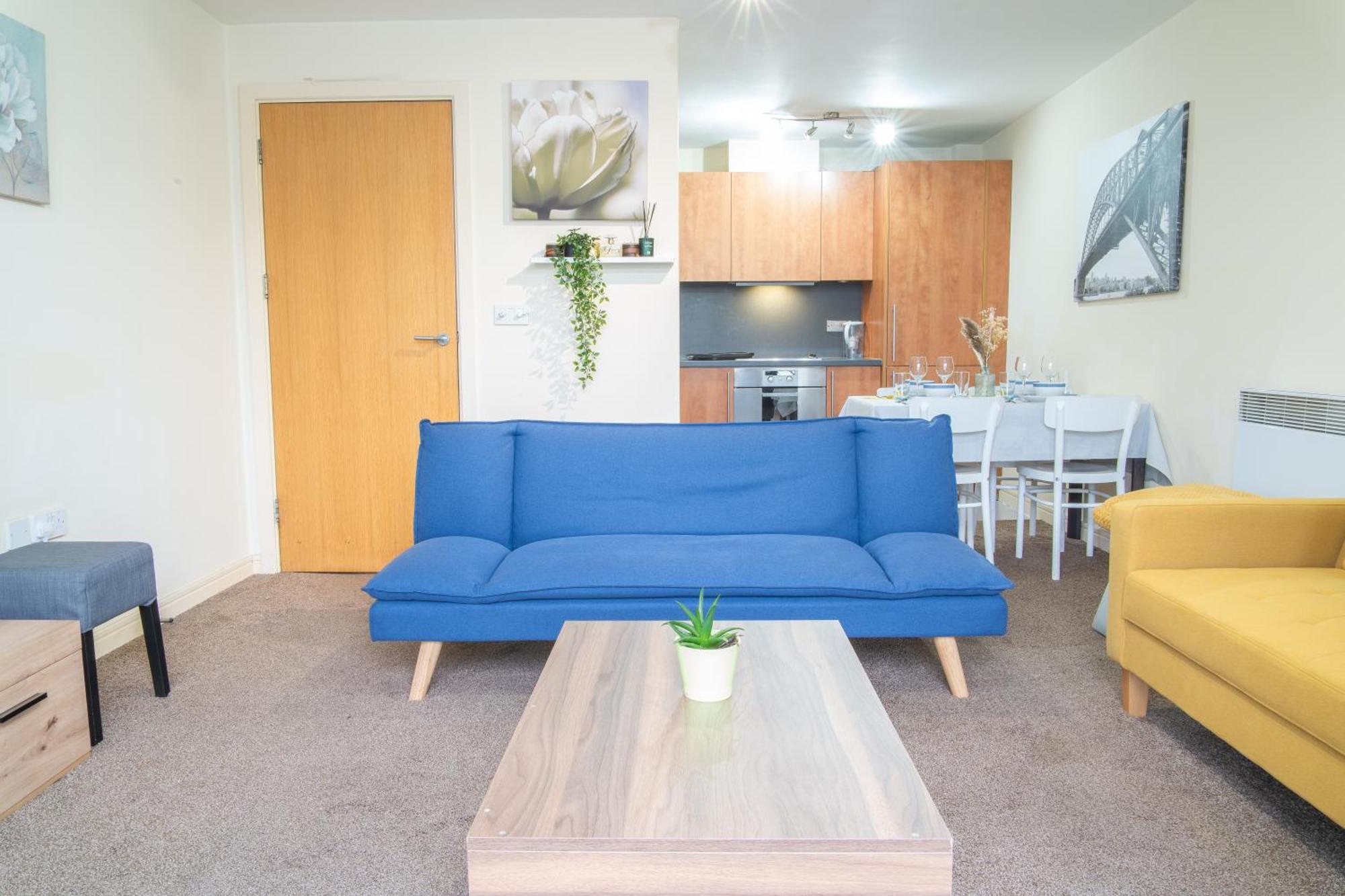 Stay In Our Stylish Flat! & Secure Building & Sleeps Up To 4 Birmingham Extérieur photo