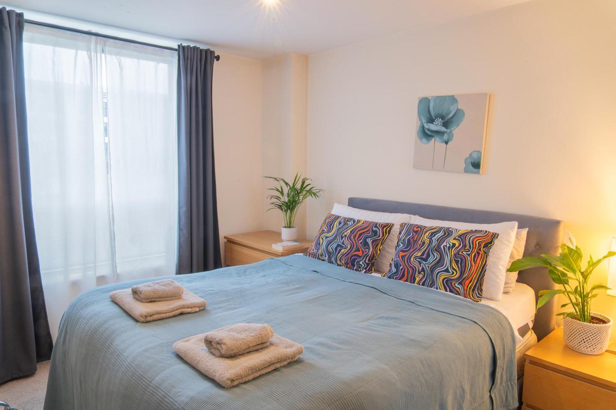 Stay In Our Stylish Flat! & Secure Building & Sleeps Up To 4 Birmingham Extérieur photo