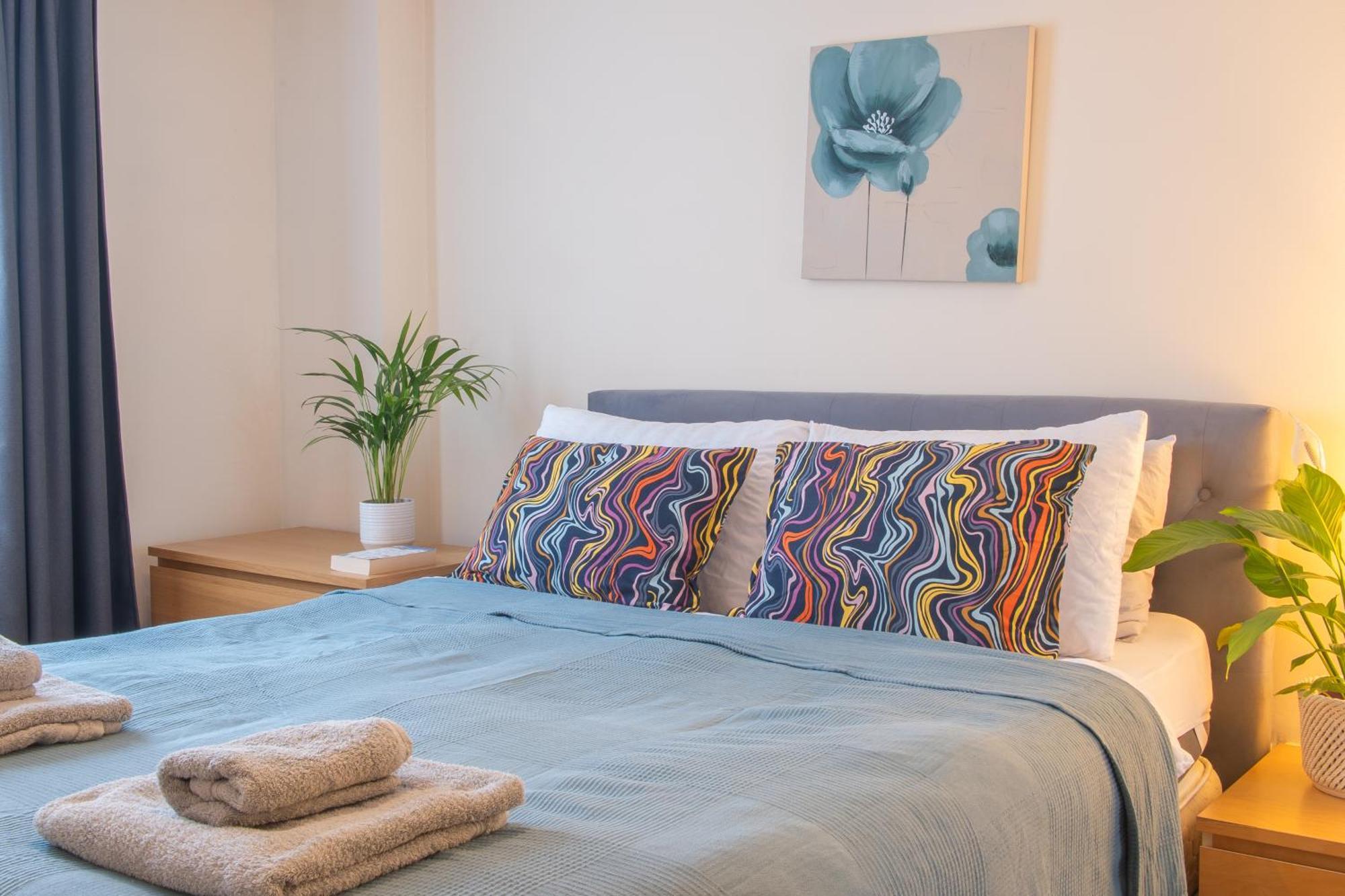 Stay In Our Stylish Flat! & Secure Building & Sleeps Up To 4 Birmingham Extérieur photo